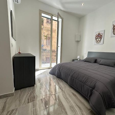 Di Pavia Apartment Palermo Bagian luar foto